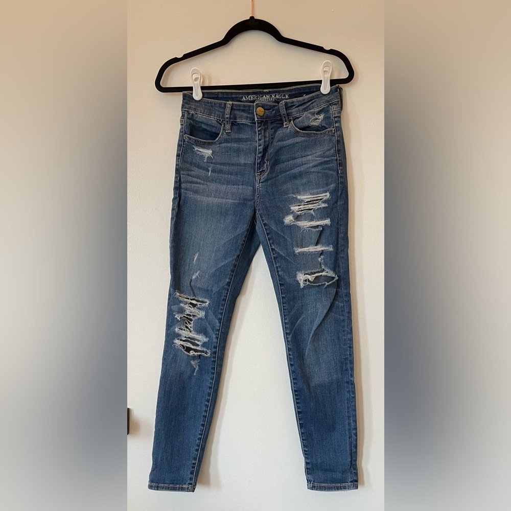High rise ripped jean jegging- American eagle